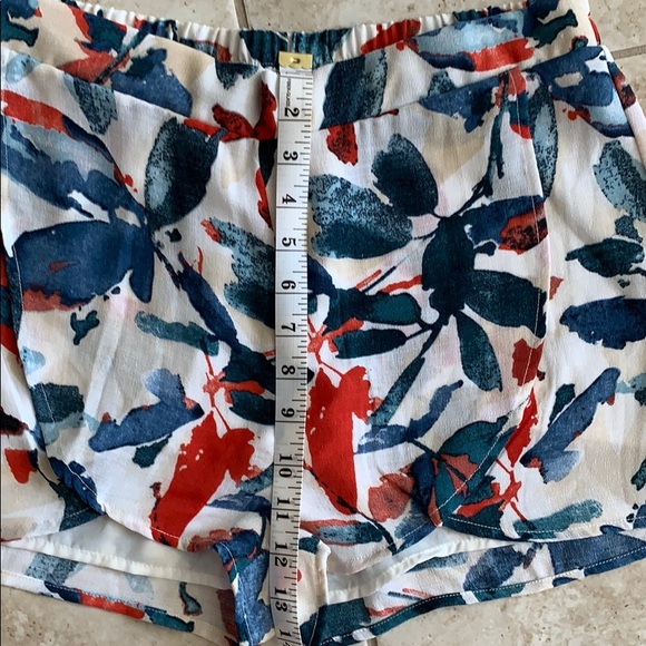 NWOT-Oxford Sunday shorts - Picture 8 of 8